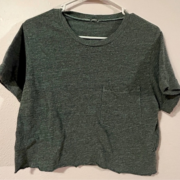 Monrow Crop Tee in Green Sz M - Picture 1 of 6